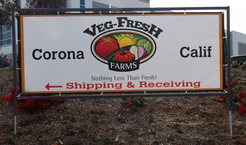Hanging A Vinyl Banner Outdoor Event Signage Temporary Signage